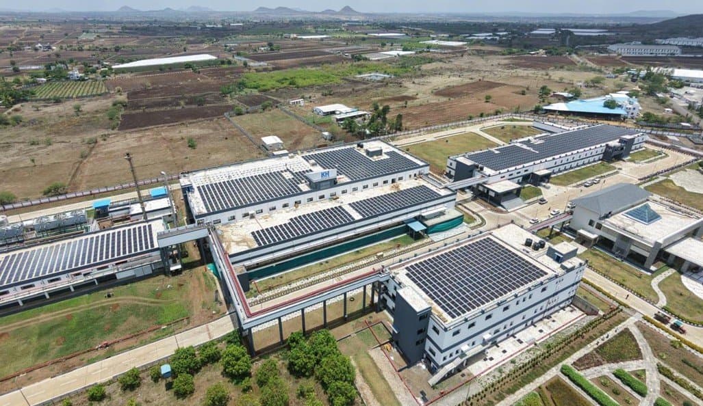 AXITEC Energy India Powers 1.25 MWp Solar Project in Nashik with High-Efficiency 600Wp Bifacial Modules