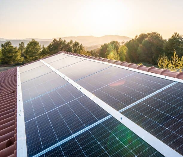 AM/NS India Promotes Durable Steel Solutions for India’s Expanding Solar Sector